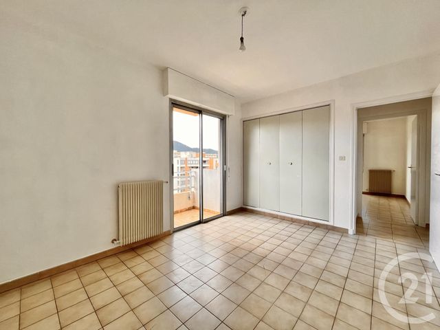 Appartement F4 &agrave; louer - 4 pi&egrave;ces - 98 m2 - Ajaccio - 201 - CORSE