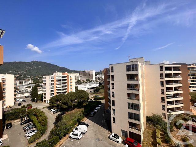 Appartement F4 &agrave; louer - 4 pi&egrave;ces - 98 m2 - Ajaccio - 201 - CORSE