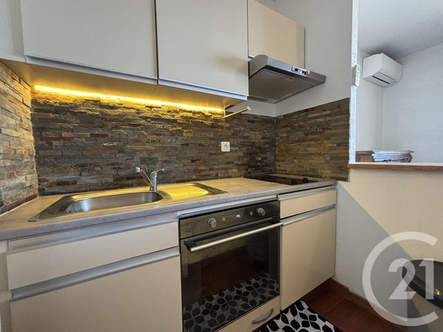 Appartement Studio &agrave; louer - 1 pi&egrave;ce - 24,95 m2 - Ajaccio - 201 - CORSE