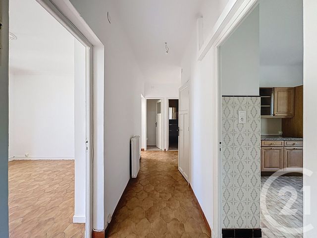 Appartement F3 &agrave; louer - 3 pi&egrave;ces - 74,31 m2 - Ajaccio - 201 - CORSE