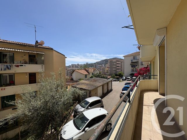 Appartement F3 &agrave; louer - 3 pi&egrave;ces - 74,31 m2 - Ajaccio - 201 - CORSE