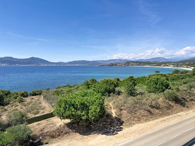 Appartement F4 &agrave; vendre - 4 pi&egrave;ces - 175 m2 - Pietrosella - 201 - CORSE