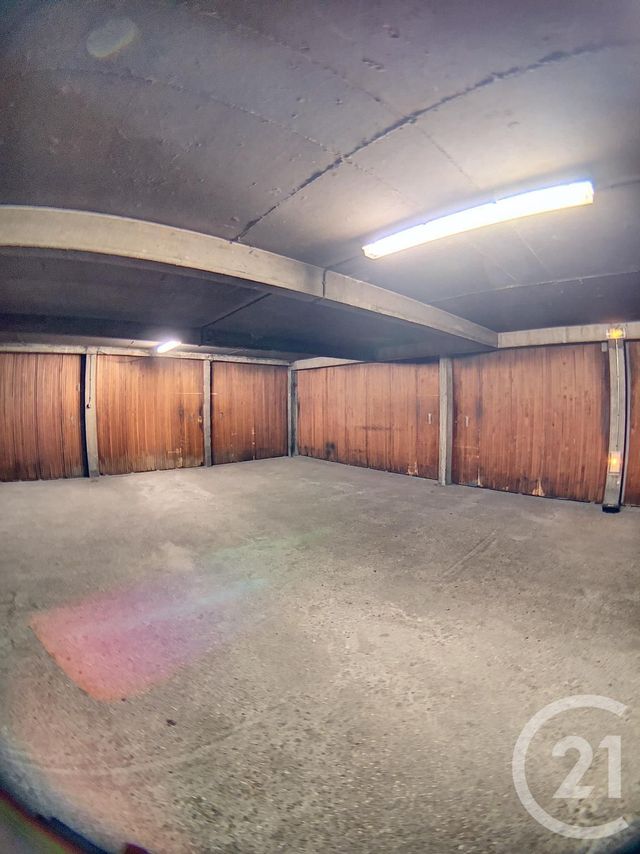 Parking à louer - 12 m2 - Paris - 75013 - ILE-DE-FRANCE