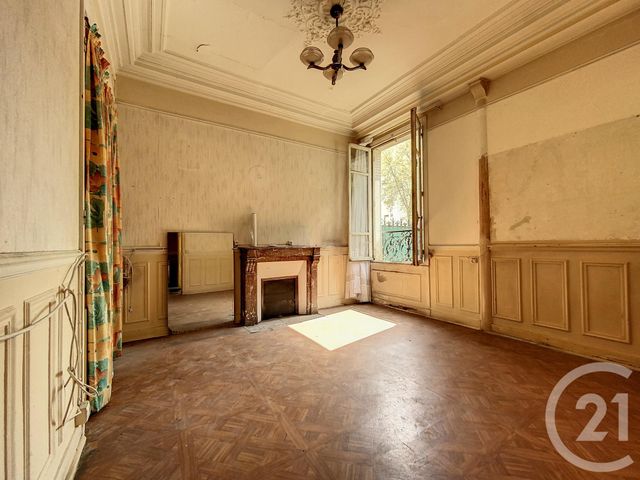 Appartement F1 à vendre PARIS