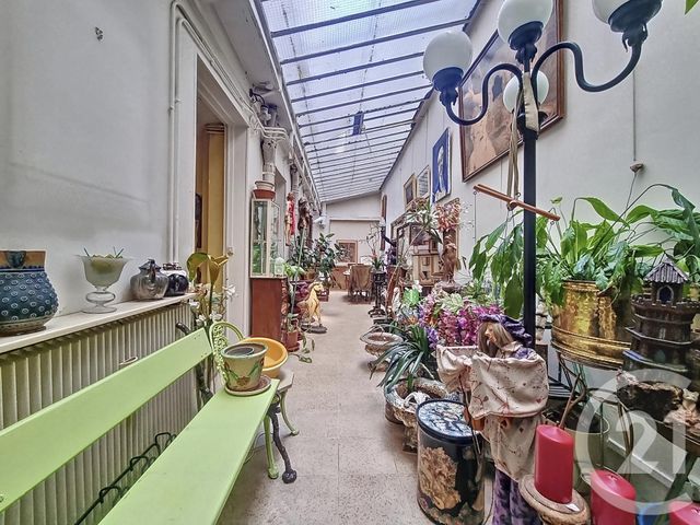  - PARIS - 
