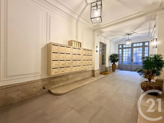 Appartement F2 &agrave; vendre - 2 pi&egrave;ces - 49,97 m2 - Paris - 75008 - ILE-DE-FRANCE