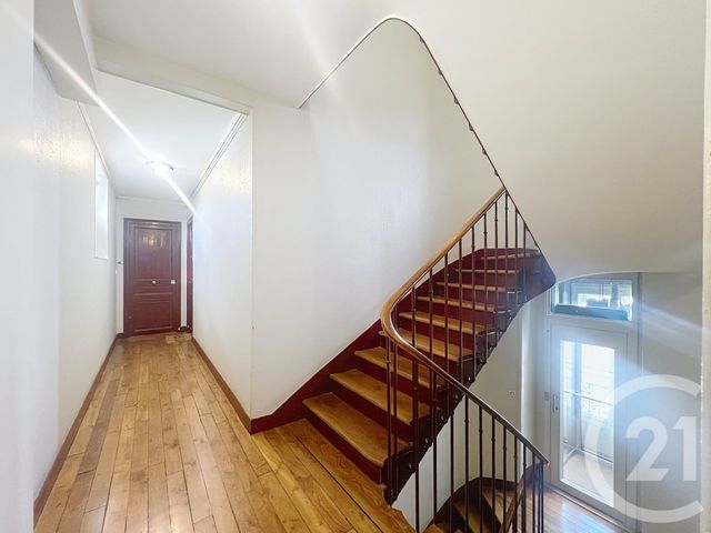 Afficher la photo en grand Appartement Studio à vendre - 1 pièce - 27,16 m2 - Paris - 75014 - ILE-DE-FRANCE