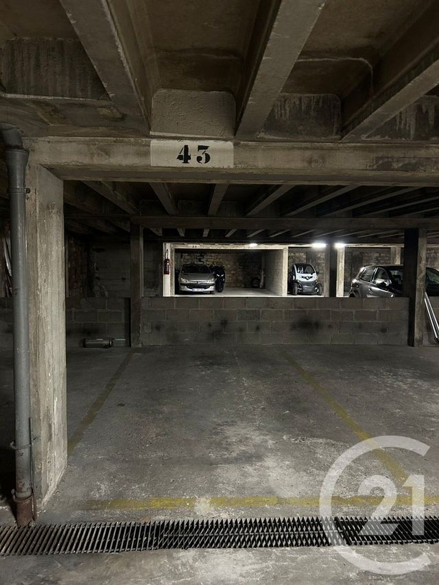 Parking à louer PARIS