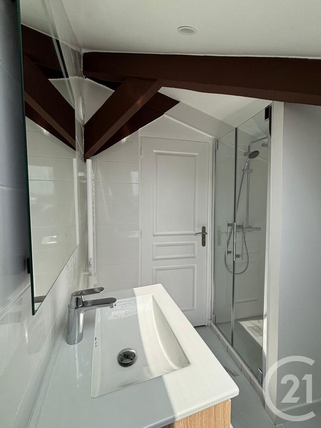 Afficher la photo en grand Appartement F2 à louer - 2 pièces - 24,33 m2 - Villiers Sur Marne - 94 - ILE-DE-FRANCE
