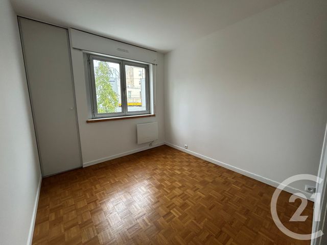 Afficher la photo en grand Appartement F3 à louer - 3 pièces - 70,28 m2 - Paris - 75014 - ILE-DE-FRANCE