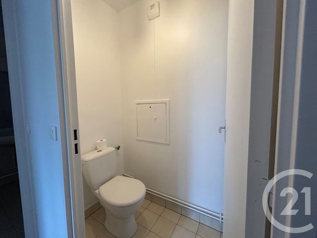 Afficher la photo en grand Appartement F3 à louer - 3 pièces - 70,28 m2 - Paris - 75014 - ILE-DE-FRANCE