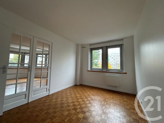 Afficher la photo en grand Appartement F3 à louer - 3 pièces - 70,28 m2 - Paris - 75014 - ILE-DE-FRANCE