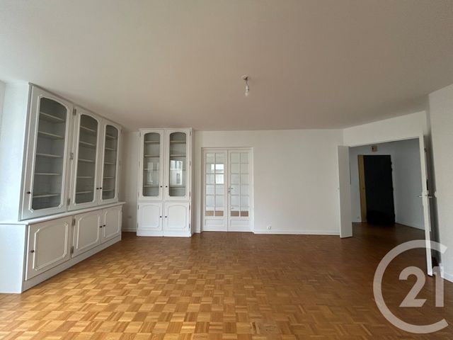 Afficher la photo en grand Appartement F3 à louer - 3 pièces - 70,28 m2 - Paris - 75014 - ILE-DE-FRANCE