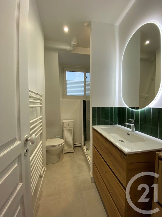 Appartement F2 &agrave; louer - 2 pi&egrave;ces - 37,70 m2 - Montrouge - 92 - ILE-DE-FRANCE