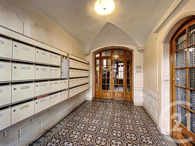 Appartement F1 &agrave; louer - 1 pi&egrave;ce - 13,40 m2 - Paris - 75014 - ILE-DE-FRANCE