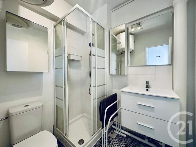 Appartement F1 &agrave; louer - 1 pi&egrave;ce - 23 m2 - Paris - 75013 - ILE-DE-FRANCE