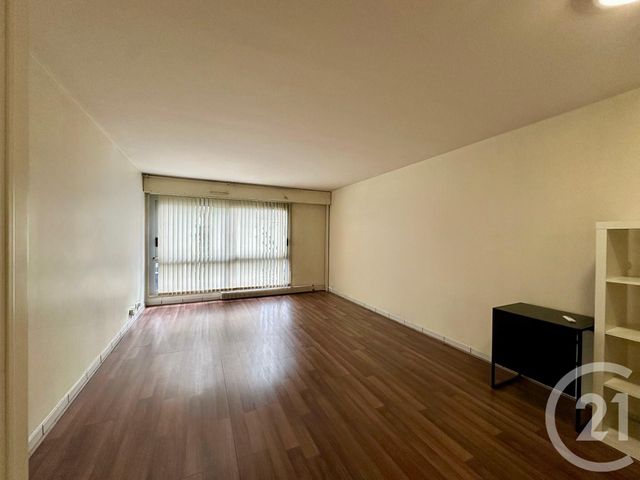 Appartement F1 &agrave; louer - 1 pi&egrave;ce - 30,54 m2 - Paris - 75019 - ILE-DE-FRANCE
