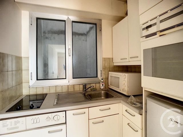 Appartement F1 &agrave; louer - 1 pi&egrave;ce - 29 m2 - Paris - 75015 - ILE-DE-FRANCE