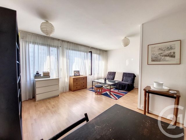 Appartement T1 &agrave; louer - 1 pi&egrave;ce - 44 m2 - Paris - 75013 - ILE-DE-FRANCE
