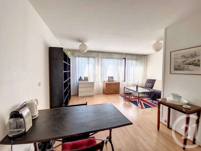 Appartement T1 &agrave; louer - 1 pi&egrave;ce - 44 m2 - Paris - 75013 - ILE-DE-FRANCE