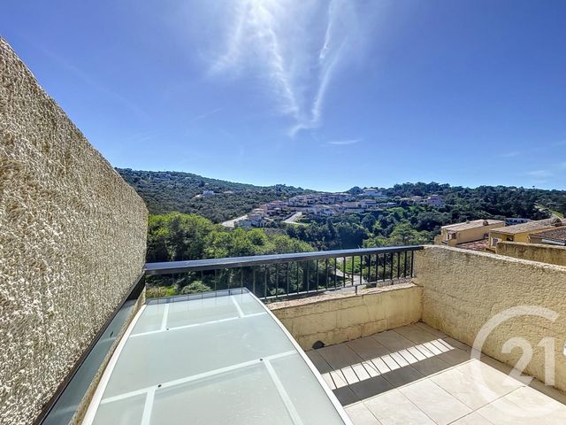 Afficher la photo en grand Appartement F3 à vendre - 3 pièces - 41,88 m2 - Porticcio - 201 - CORSE