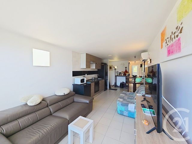 Afficher la photo en grand Appartement T2 à vendre - 2 pièces - 38 m2 - Serra Di Ferro - 201 - CORSE