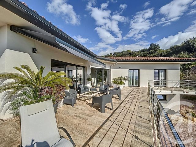 Afficher la photo en grand Maison à vendre - 8 pièces - 209,65 m2 - Albitreccia - 201 - CORSE