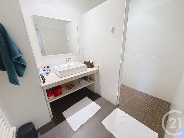 Afficher la photo en grand Appartement T3 à vendre - 3 pièces - 58,62 m2 - Propriano - 201 - CORSE