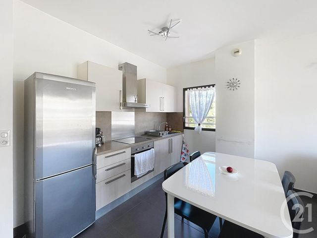 Afficher la photo en grand Appartement T3 à vendre - 3 pièces - 58,62 m2 - Propriano - 201 - CORSE