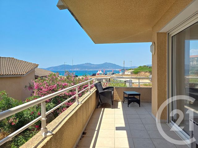 Afficher la photo en grand Appartement à vendre - 2 pièces - 44 m2 - Albitreccia - 201 - CORSE